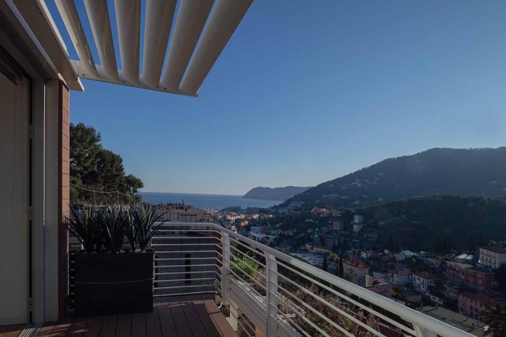 Exclusive Apartment Alassio With Sea View Eksteriør billede